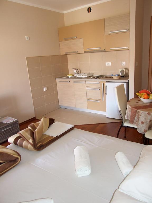 Apartments Oaza 2 Petrovac Exterior photo